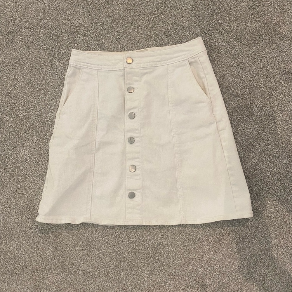 Stylish Cream Button-Down A-Line Skirt